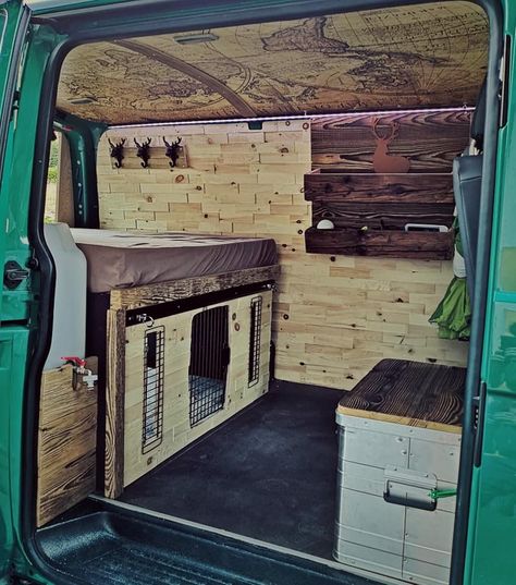 Kennel Under Bed, Dog Kennel Under Bed, Van Conversion Dog, Built In Dog Kennel, Dog Camper, Dog Kennel Ideas, Dog Van, Camper Van Build, Camper Dog