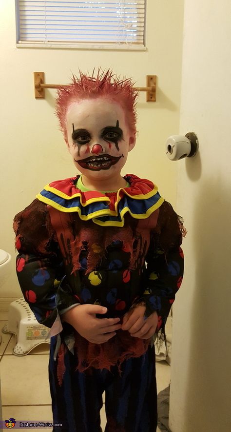 Elyna: Jordan decided he wanted to scare people for Halloween - he finds it hilarious! The idea of being a clown originated from him watching to movie IT. The worn down... Boys Scary Clown Makeup, Easy Scary Clown Makeup Male, Clown Makeup Boys For Kids, Kids Scary Clown Costume, Kids Creepy Clown Makeup, Kids Scary Clown Makeup, Clown Makeup For Boys, Creepy Clown Makeup For Kids, Scary Clown Makeup For Kids