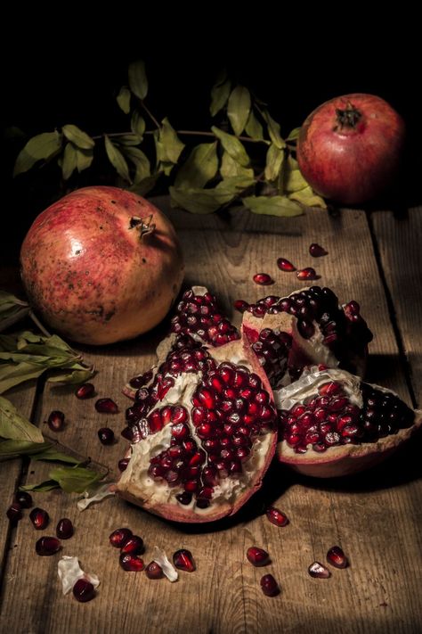 Pomegranate Art, Orange Blossom Honey, Fruit Photography, Red Pomegranate, Fruit Slice, Hand Body Lotion, Fruit And Veg, Beautiful Food, Orange Blossom