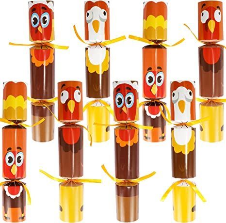 Thanksgiving Party Table Favors. Joke & Gift Inside! Start a new Thanksgiving tradition with these fun turkey poppers! Inside Party Games, Turkey Party, Thanksgiving Party Favors, Party Crackers, Dice Gifts, Mini Bowling, Paper Bag Crafts, Table Favors, Turkey Craft