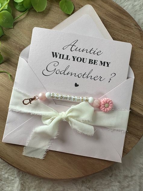 Announcement to Future Godmother Pregnancy Prégnant Baby Bébé Parents Sister Friend Surprise Keychain - Etsy Tell Best Friend Your Pregnant, Pregnancy Surprise, Baby Announcements, Sister Friends, Be My Baby, Godmother, All Things Beauty, Baby Announcement, Paper Greeting Cards