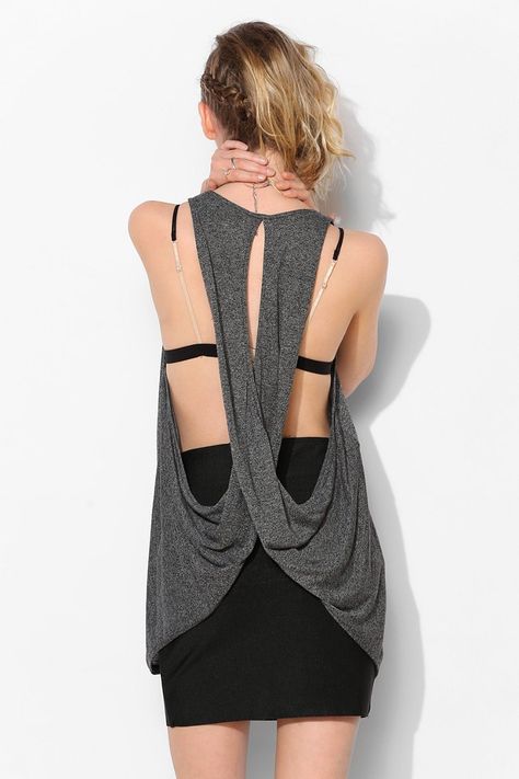 Silence + Noise Amazon Tank Top - Urban Outfitters Amazon Tank Top, Womens Peplum Tops, 2014 Style, Loose Tank Top, Sleeveless Tunic Tops, Drop Sleeve, Lace Sweatshirt, Loose Tank, Loose Tank Tops