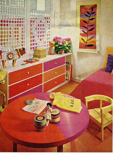 Kid's Room Colourful Rooms, Groovy Room, Kid Game, 80s Room, Retro Bedroom, Orange Rooms, 1970s Decor, Joe Colombo