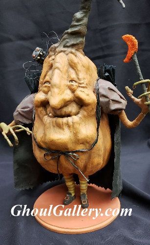 Scott Smith Rucus Studio Halloween Rucus Studio, Pumpkin Heads, Scott Smith, Halloween Figures, Halloween Clay, Gift Containers, Halloween Facts, Lantern Centerpieces, Fake Trees