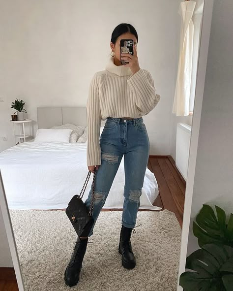 Outfits Con Botas Y Jeans, Money Dress, Winter Fashion Outfits Casual, Outfit Jeans, Autumn Outfit, Basic Outfits, Winter Fashion Outfits, Winter Outfit, Fall Winter Outfits