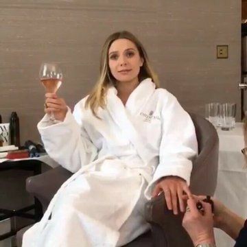 Elizabeth Olsen, A Woman, Books Wattpad, Wattpad, Marvel, Wine, Funny, Books