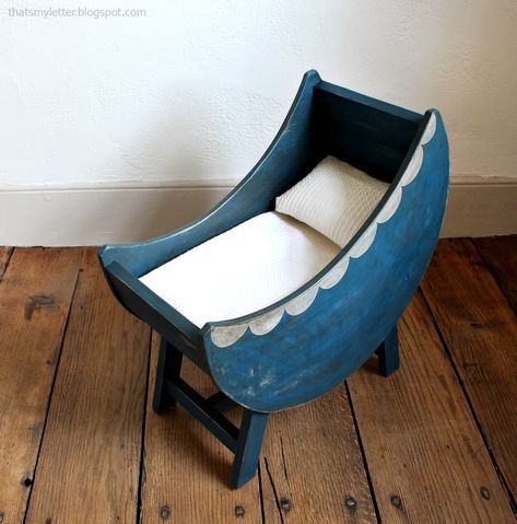 Cradle Woodworking Plans, Crib Woodworking Plans, Baby Doll Crib, Doll Bassinet, Baby Doll Furniture, Chair Woodworking Plans, Doll Crib, Woodworking Toys, Baby Bassinet