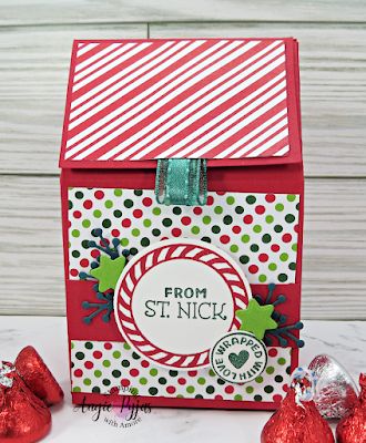 Adorable DIY Christmas In August Box Christmas Candy Boxes Diy, Christmas Treat Boxes Diy, Christmas Treat Boxes Ideas Diy Gifts, Christmas Gift Box Ideas Diy, Gift Ideas Christmas Diy, Diy Christmas Boxes, Diy Birthday Treats, Box Out Of Paper, Gift Box Template Free