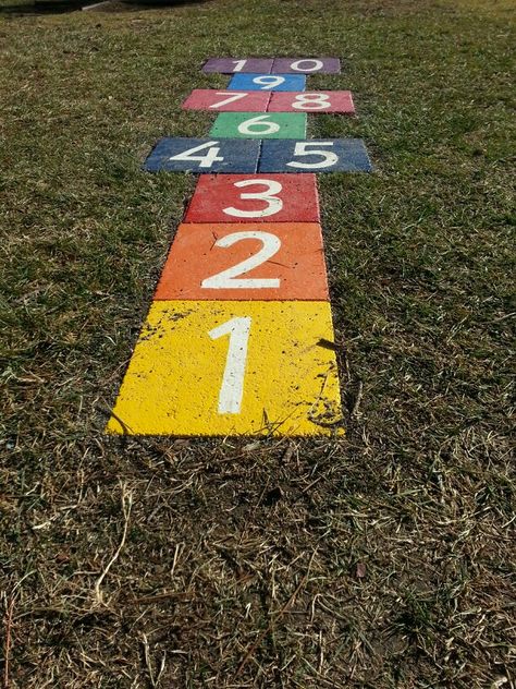 Hopscotch Ideas, Diy Kids Playground, Kids Yard, Kids Backyard Playground, Play Area Backyard, Backyard Kids Play Area, Garden 2023, Garden Decoration Ideas, Diy Playground