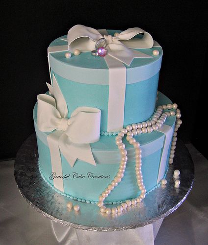 Tiffany Blue Gift Box Bridal Shower Cake Happy Birthday Nimra, Tiffany Blue Cakes, Tiffany Cake, Tiffany Blue Bridal Shower, Tiffany Cakes, Gift Box Cakes, Adult Birthday Cakes, Blue Bridal Shower, Bridal Shower Cakes