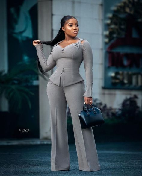 Convocation Outfit, Two Piece Outfits Pants, Classy Jumpsuit, Modest Dresses Fashion, Corporate Dress, 2piece Outfits, Chic Dress Classy, Mode Zara, Corporate Attire