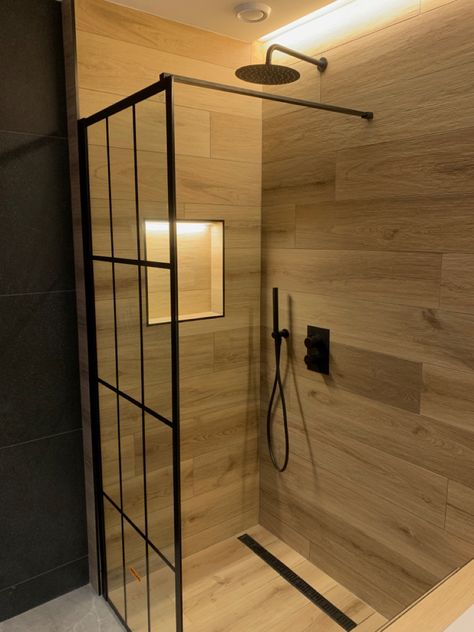 Shower Strip Light, Bathroom Led Strip Lighting, Shower Lighting Ideas Ceilings, Mound House, Bathroom Cubby, Shower Lights, Bathroom Shower Stalls, Shower Recess, Ensuite Shower Room