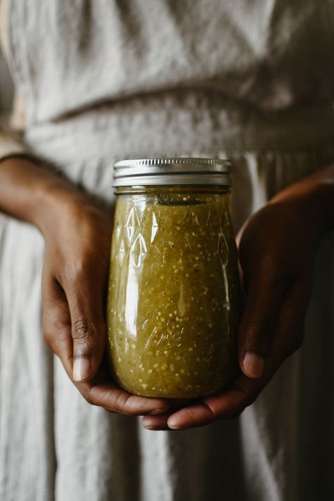 Ball Salsa Recipe, Tomatillo Salsa Canning Recipe, Salsa Verde Canning Recipe, Tomato Salsa Canning, Roasted Salsa Verde Recipe, Roasted Salsa Verde, Canning Green Tomatoes, Tomatillo Recipes, Tomatillo Salsa Recipe