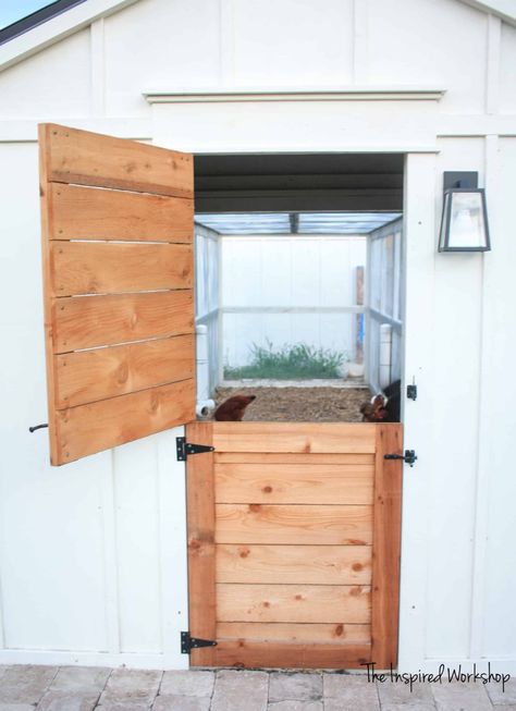 DIY Dutch Door for Chicken Coop – The Inspired Workshop Chicken Coop Door, Coop Door, Small Chicken Coops, Easy Chicken Coop, Chicken Coup, Diy Chicken Coop Plans, Building A Door, Chicken Coop Run, Make A Door