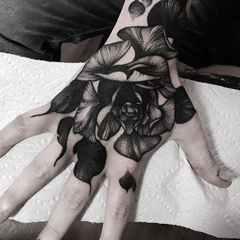 Rad version of a classic one by @kellyviolence @parliamenttattoo #london Hand Tattoo Cover Up, Side Hand Tattoos, Finger Tattoo For Women, Incredible Tattoos, Detailed Tattoo, Tattoo Cover-up, Cover Up Tattoos, Little Tattoos, Blackwork Tattoo