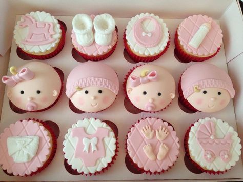 Baby Shower Party Ideas Cupcake Rosa, Baby Shower Cupcakes For Girls, Idee Babyshower, Boy Baby Shower Ideas, Baby Shower Cakes Girl, Baby Cupcake, Baby Shower Cake Pops, Cupcakes Decorados