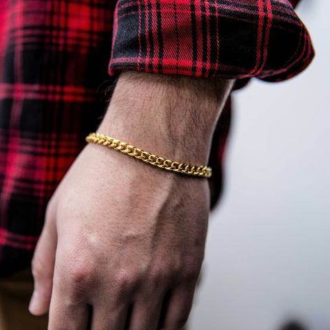 Men Gold Bracelet, Hip Hop Bling, Cuban Link Bracelet, Cuban Bracelet, Cross Earrings Studs, Miami Cuban Link Chain, Miami Cuban Link, Mens Gold Bracelets, Miami Cuban