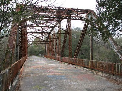 Abandoned Highway, Abandoned Bridge, Nature Reclaiming, Live Oak Florida, Bridge Aesthetic, Highway Bridge, Environment Photography, Drawing Scenery, Abandoned Property