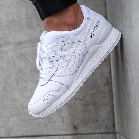 Asics Gel Lyte Iii, Sneaker Boutique, Gel Lyte Iii, Asics Gel Lyte, Fashion Shoes Sneakers, Gel Lyte, Asics Shoes, Dec 12, Sneakers Men Fashion