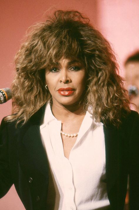 Tina Turner Portrait, Tina Turner Album Covers, Tina Turner Albums, Tina Turner Musical, Tina Turner Documentary, Rock Queen, Legendary Singers, Solo Music, Rock Artists