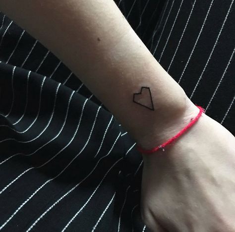 pale waves tattoo Pale Waves Tattoo, Pale Waves, Waves Tattoo, Piercing Tattoo, Tattoos And Piercings, I Tattoo, Jesus Fish Tattoo, Triangle Tattoo, Tatting