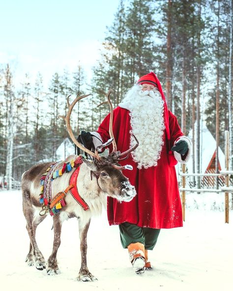 Santa Claus Village, Lapland Finland, Winter Scenery, Christmas Travel, Mrs Claus, Santa Baby, Christmas Images, Christmas Market, Winter Snow