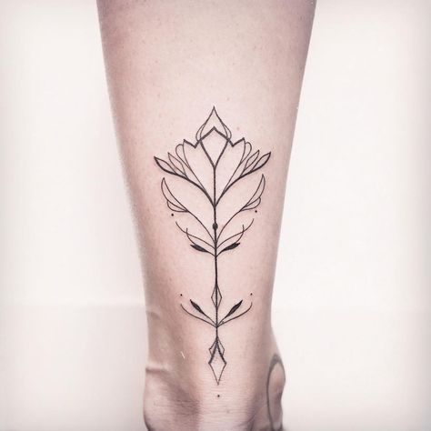 Achilles Heel Tattoo, Heel Tattoo, Achilles Tattoo, Ankle Foot Tattoo, Heel Tattoos, Have A Nice Sunday, Arrow Tattoo Design, Small Finger Tattoos, Achilles Heel