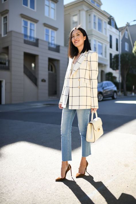 Looks Jeans, Fall Transition Outfits, Transition Outfits, Looks Street Style, Blazer Outfits, Light Blue Denim, Blazer Fashion, Business Casual Outfits, Work Attire