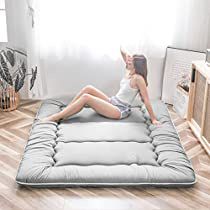 Roll Up Mattress, Living Room Futon, Kids Floor Bed, Japanese Mattress, Floor Futon, Japanese Futon Mattress, Futon Living Room, Japanese Bed, Japanese Floor Mattress