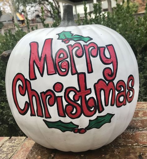 Pumpkin Painting Ideas Christmas, Christmas Painted Pumpkins, Christmas Pumpkins Painted, Christmas Pumpkin Painting, Pumpkin Board, Creative Pumpkin Painting, Christmas Pumpkins, Pumpkin Painting Ideas, Crafty Christmas