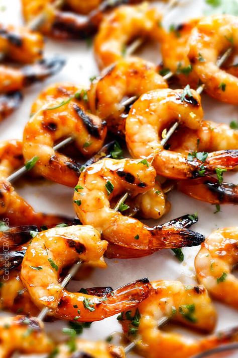 Honey-Lemon-Shrimp-8 Sweet Chili Shrimp Recipe, Chili Butter, Lemon Shrimp Recipes, Sweet Chili Shrimp, Lemon Shrimp, Shrimp And Vegetables, Carlsbad Cravings, Grilled Shrimp Recipes, Grilled Pineapple