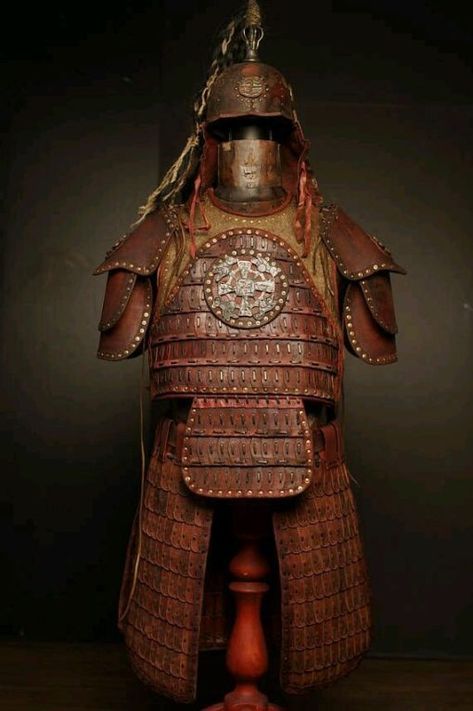 Mongolian Armor: Unveiling the Timeless Power and Beauty - Mongolianz Mongolian Clothing, Lamellar Armor, Golden Horde, Chinese Armor, Historical Armor, Samurai Armor, Leather Armor, Medieval Armor, Fantasy Armor