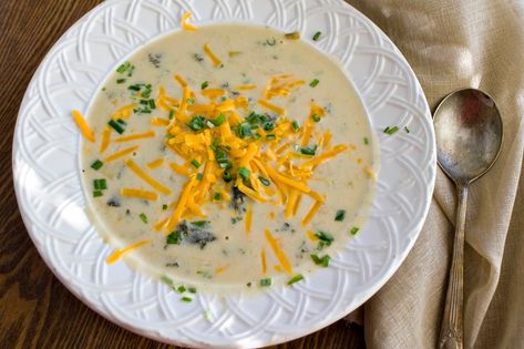 Austrian Cream Cheese Soup Cream Cheese Soup, Corn Potato Chowder, Potato Chowder, Austrian Recipes, Cozy Meals, Soup And Stew, Supper Recipes, Chowder Recipes, Corn Recipes