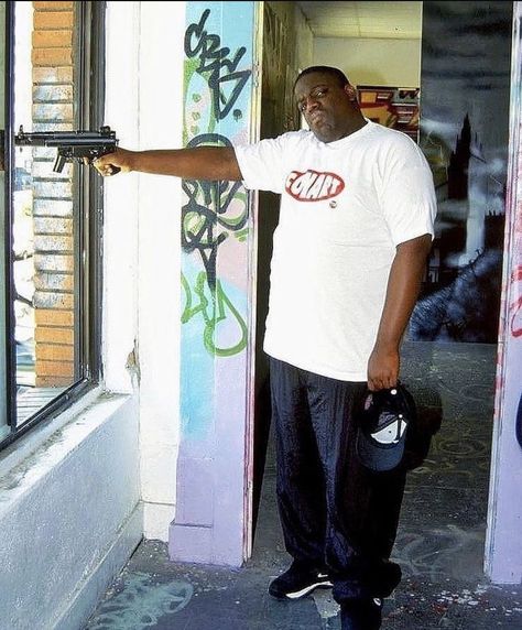 Biggie Aesthetic, Vintage Rap Aesthetic, Biggie Wallpaper, Biggie Smalls Wallpaper, Biggie Smalls Aesthetic, Biggie Style, Hiphop Aesthetics, Hip Hop 90, Legendary Photos