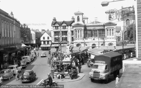 Kingston upon Thames, Market Place 1961, from Francis Frith London Country, Old Market, Kingston Upon Thames, Historical Images, Old London, Elements Of Art, Market Place, Old Pictures, Kingston