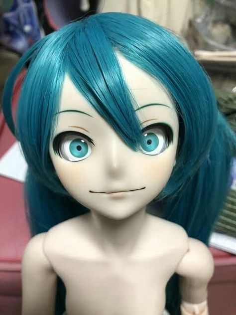 Scary Meme, Hatsune Miku Doll, Miku Doll, Hatsune Miku Project Diva, Scary Dolls, Be Crazy, Demon Girl, Be Pretty, Creepy Dolls