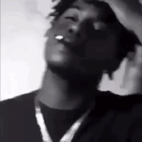 Rapper Gif Pfp For Discord, Future Gif Pfp Rapper, Carti Gif Pfp, Rapper Gif Pfp, Gif Pfps For Disc, 21 Savage Gif, Edgy Gif Pfp, Black And White Pfp Gif, Discord Pfp Gif Aesthetic