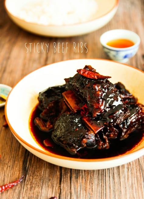 Asian Short Ribs Recipe, Asian Short Ribs, Beef Ribs Recipe, Asian Beef, Short Ribs Recipe, Winter Dishes, Ribs Recipe, Slow Cooked Meals, Beef Short Ribs