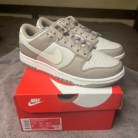 Dunk lows “Bone Beige” Dunk Lows, Low Dunks, Nike Snkrs, Nike Models, Nike Fashion, White Trainers, Nike Dunk Low, Athletic Fashion, Nike Cortez Sneaker