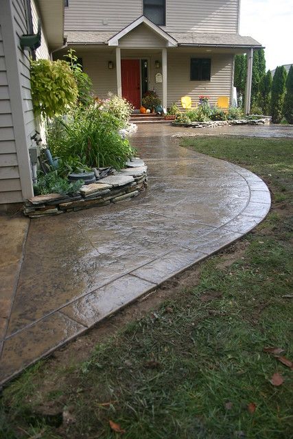 Stamped Concrete Walkway, Design Per Patio, Cement Patio, Concrete Patio Designs, Concrete Patios, Concrete Walkway, Patio Slabs, Stamped Concrete Patio, Concrete Driveways