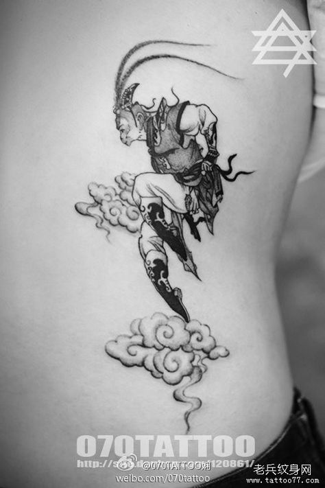 Sun Wukong Tattoo, Wukong Tattoo, Gods Tattoo, Princess Mononoke Art, Chinese Gods, Dbz Tattoo, The Monkey King, Heaven Tattoos, Upper Back Tattoos