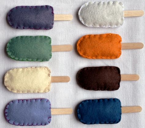 Pretend Play Grocery Store, Play Grocery Store, Felt Food Diy, Felt Food Patterns, Wooden Craft Sticks, Felt Play Food, Pretend Food, Craft Foam, Popsicle Stick Crafts