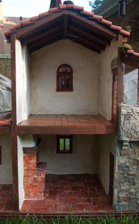 Floors and balcony - ideas - brick, stucco, tile, stone and dark wood used together Brick Dollhouse, Mediterranean Farmhouse, Farmhouse Dollhouse, Diarama Ideas, Tuscany Decor, Tuscan Farmhouse, Doll Things, Adobe House, Tuscan Villa