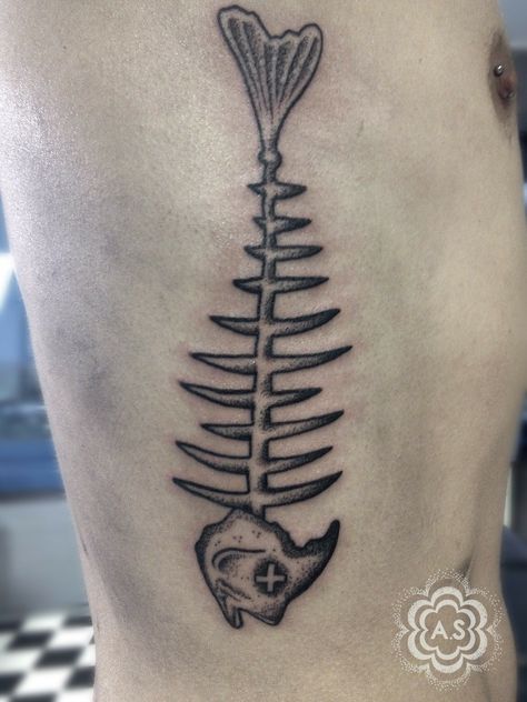 Fishbone Tattoo, Fish Bone Tattoo, Betta Fish Tattoo, Anchor Compass Tattoo, Hai Tattoo, Tattoo Over Scar, Nerdy Tattoos, Bone Tattoo, Scar Tattoo