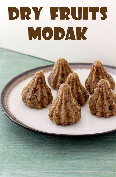 Dry fruits modak recipe – QUICK to make with nuts, dates, raisins and dry coconut. This mixture is now shaped into modak using moulds. Eggless Lemon Cake, Fireless Cooking, Indian Sweets Recipes, Puran Poli, Modak Recipe, Burfi Recipe, Easy Sweets, Lemon Icing, Dry Coconut