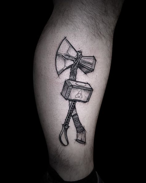 César Castillo Marquez on Instagram: “Mjolnir and Stormbreaker • . . . . . •___________________________________• #stormbreaker #mjolnir #tattoo #linetattoo #avengers…” Mjolnir And Stormbreaker Tattoo, Thor Stormbreaker Tattoo, Stormbreaker Tattoo, Mjolnir And Stormbreaker, Thor Hammer Tattoo, Mjolnir Tattoo, Thor Tattoo, Hulk Tattoo, Hammer Tattoo