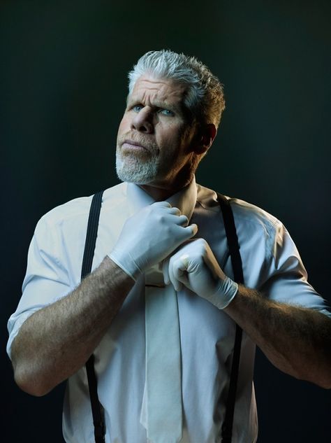 Nadav Kander, Ron Perlman, Wow Photo, Foto Tips, Male Portrait, Creative Portraits, Portrait Inspiration, 인물 사진, Famous Faces