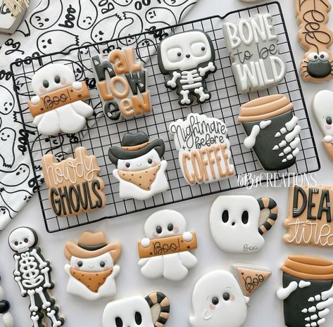 Royal Icing Cookies Recipe, Halloween Sugar Cookies Decorated, Halloween Cookies Decorated, Halloween Sugar Cookies, Unique Cookies, Fall Cookies, Cookie Inspiration, Cookie Icing, Pastry Shop