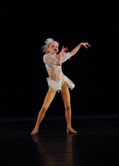 Chloe Lukasiak - "Baby Mine" Chloe Lusiak, Dance Moms Chloe Lukasiak, Dance Moms Chloe, Dance Moms Season, Everyday Princess, Dance Moms Costumes, Dance Moms Moments, Mom Challenge, Aerial Costume