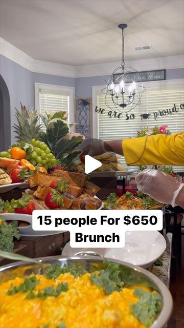 Bernard Hardison on Instagram: "Would you pay $650 for this brunch?🌸🌸💐💐💐‼️‼️🥂🥂 #foryou #foodporn #foodphotography #foodstagram #foodie #foodies #foodlover #explorepage✨ #explorepage #brunch #brunchtime #brunching #tiktok #tiktokviral #fypシ #fyp #fypage #fypp #graphicdesign #work #travelphotography #outdoors #foodie #foodies #foodlovers" Breakfast Buffet Display Ideas, Birthday Breakfast Brunch Ideas, Brunch Catering Display, Bunch Food Ideas, Chafing Dish Display Ideas Party, Brunch Board Ideas For Party, Birthday Buffet Table Ideas, Food Ideas For A Birthday Party, Brunch Bar Ideas Party